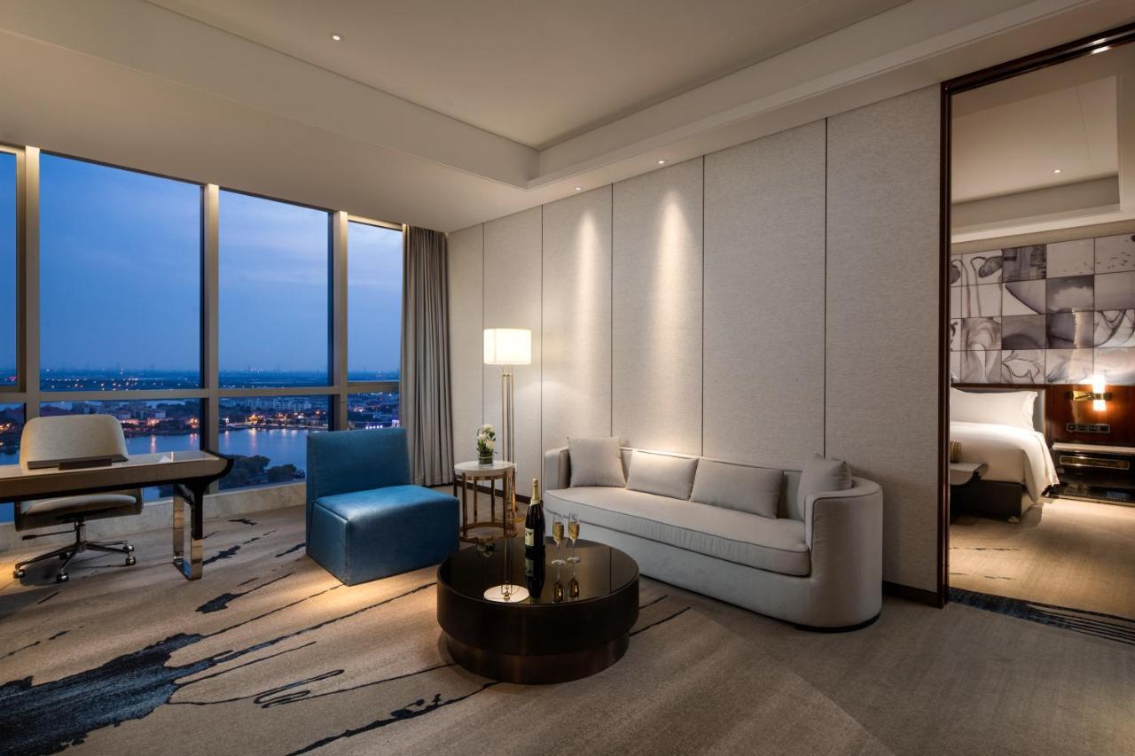 Wyndham Grand Suzhou Fenhu Otel Xinta Dış mekan fotoğraf